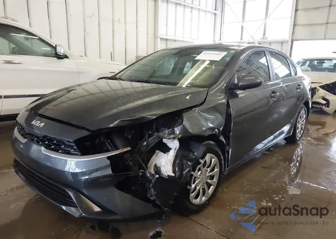 2023 Kia Forte Lx z USA, uszkodzony, nr VIN 3KPF24AD0PE633113